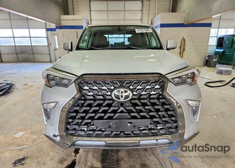 2010 Toyota 4Runner Sr5 z USA, uszkodzony, nr VIN JTEBU5JR5A5008005